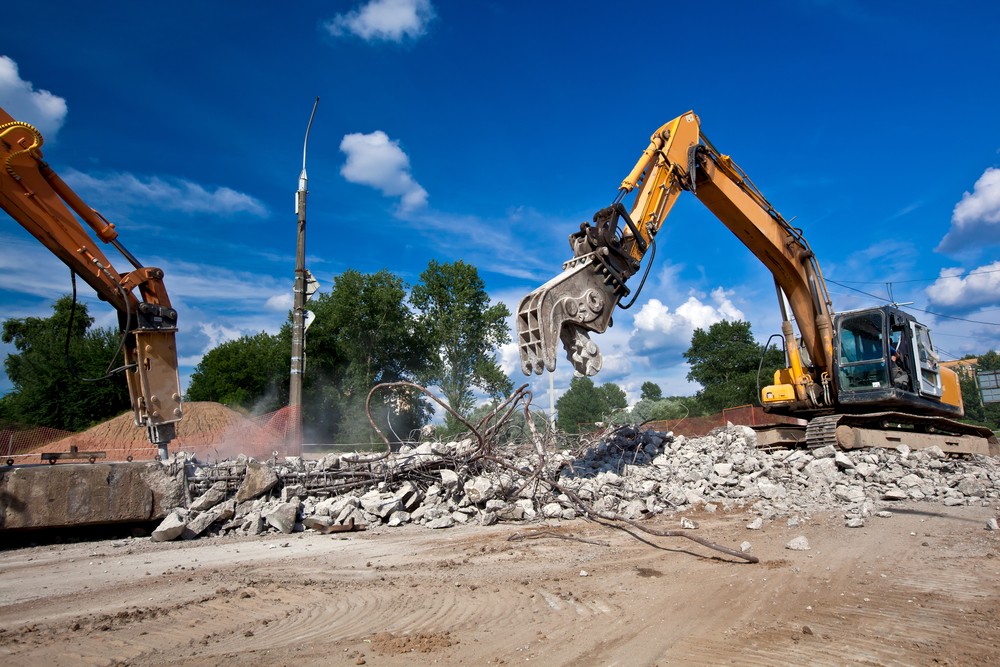 Why Choose Professional Demolition and Hauling Services?