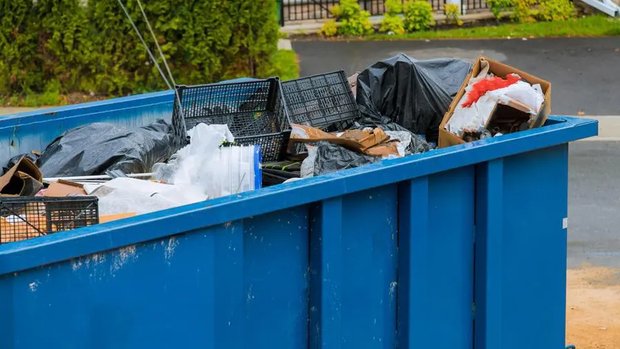 Practical Tips for Efficient Junk Disposal in Commercial Spaces